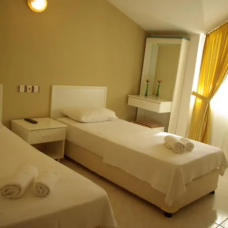 Lale Hotel 3*